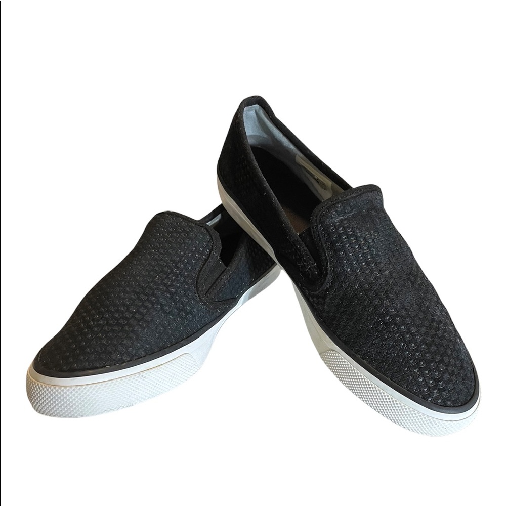 Sperry Woman’s Seaside Emboss Suade Memory Foam S… - image 1